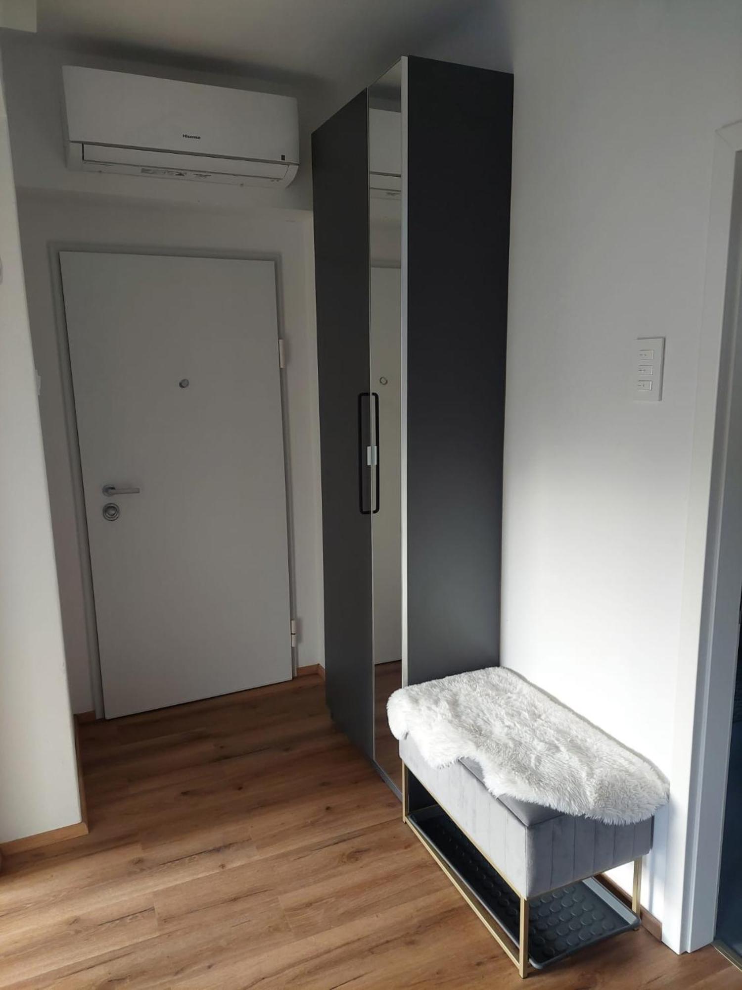 Moskriceva Apartment Любляна Экстерьер фото